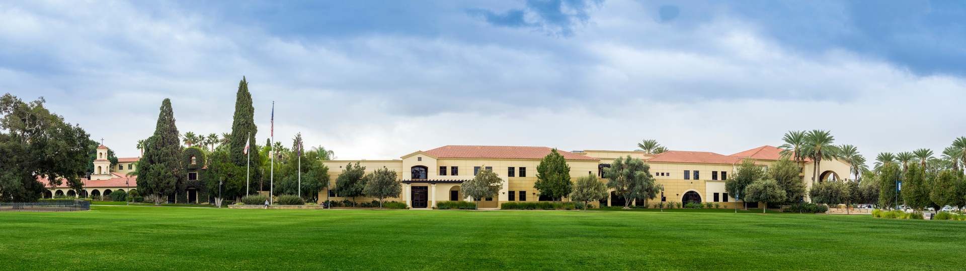 campus pano