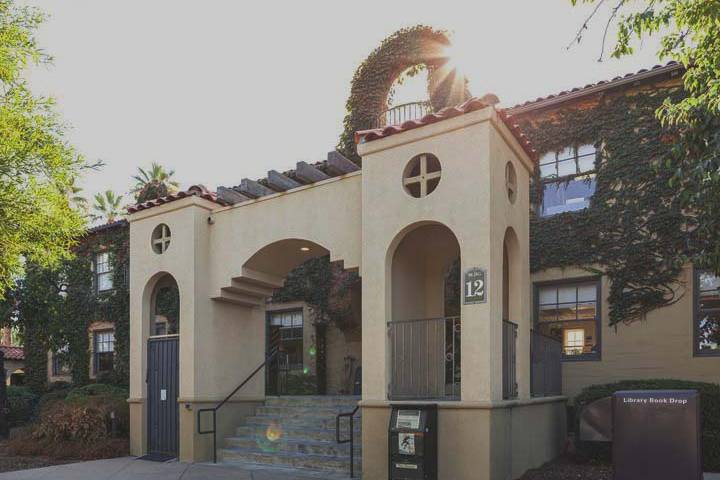 Exterior of library on the California Baptist University campus